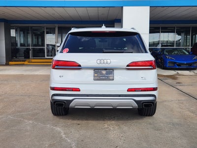 2025 Audi Q7 Premium Plus