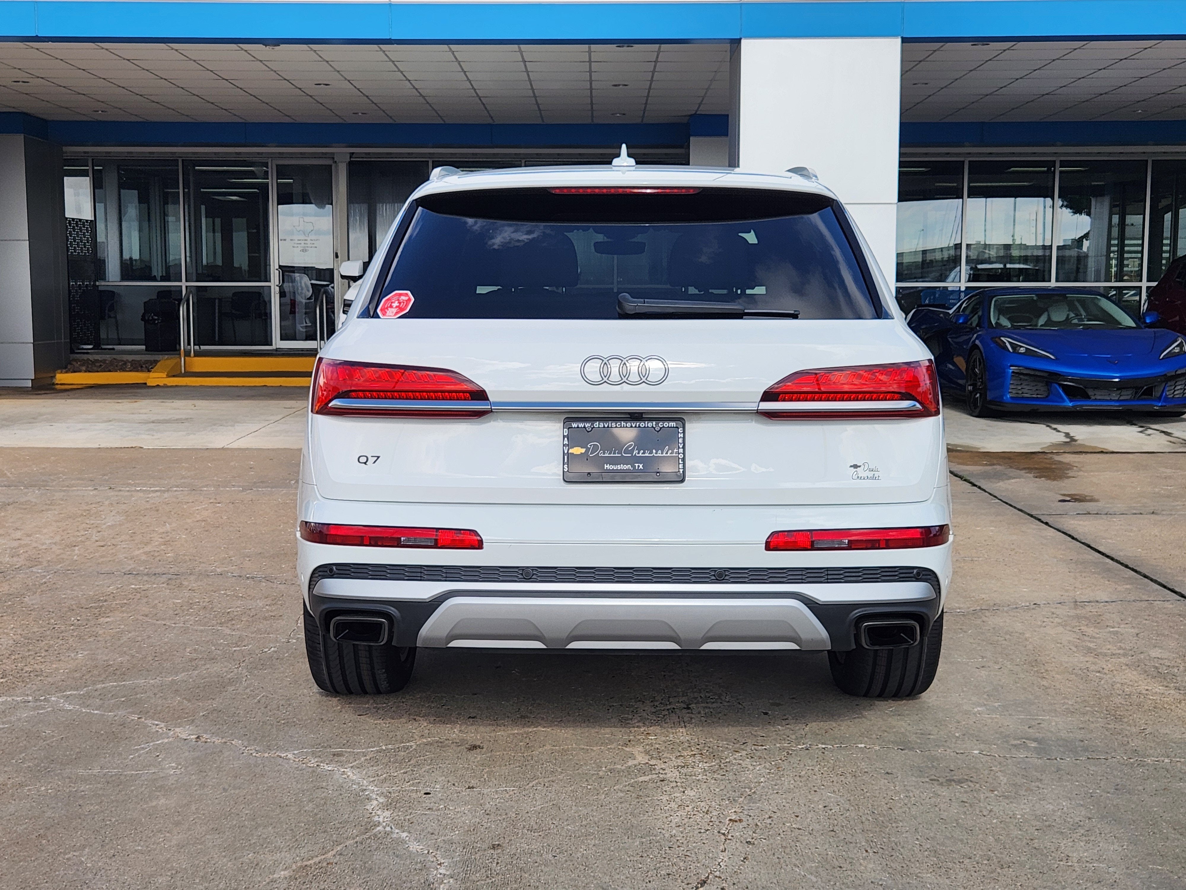 2025 Audi Q7 Premium Plus