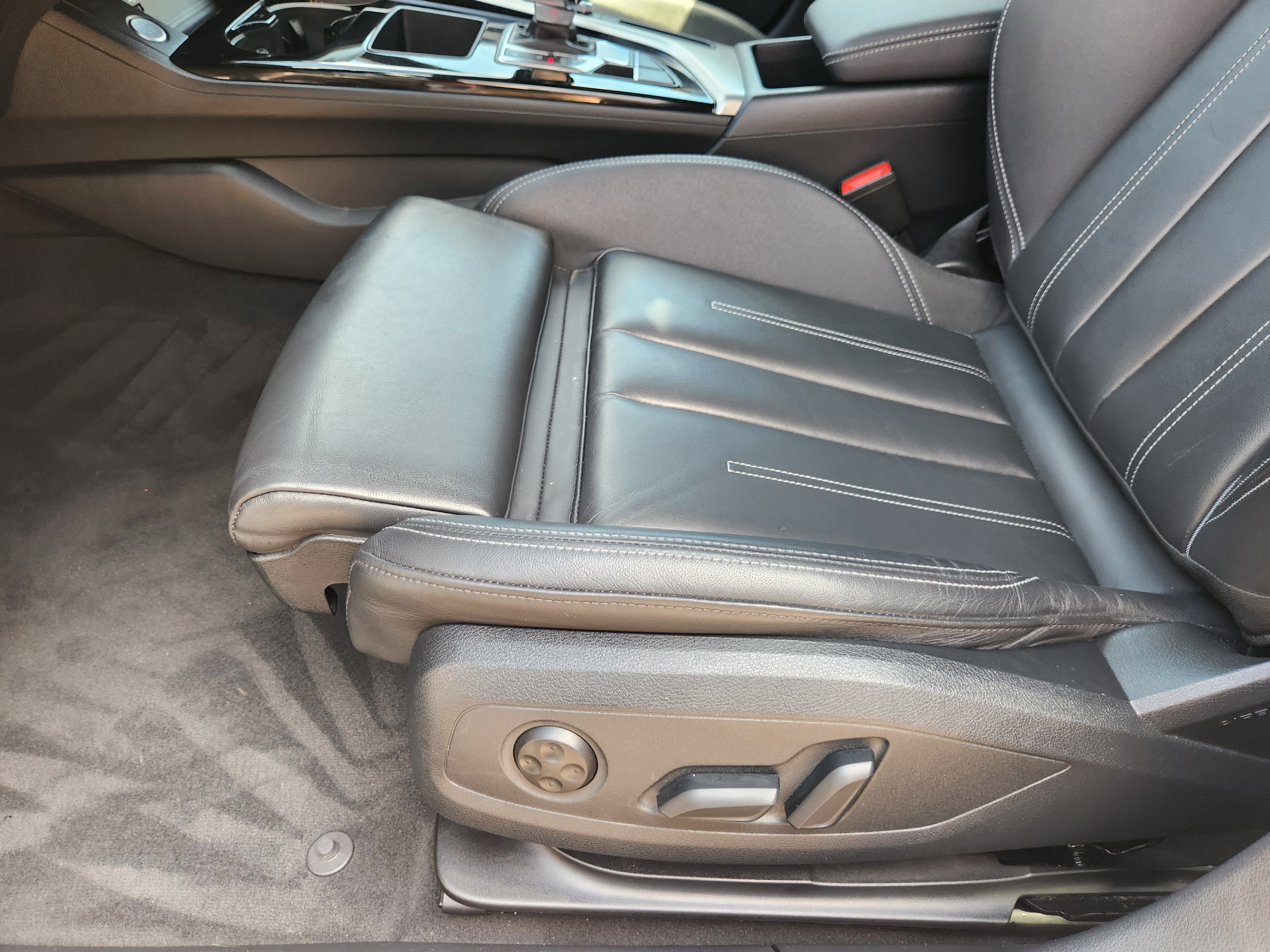 2025 Audi A5 Sportback S line Premium