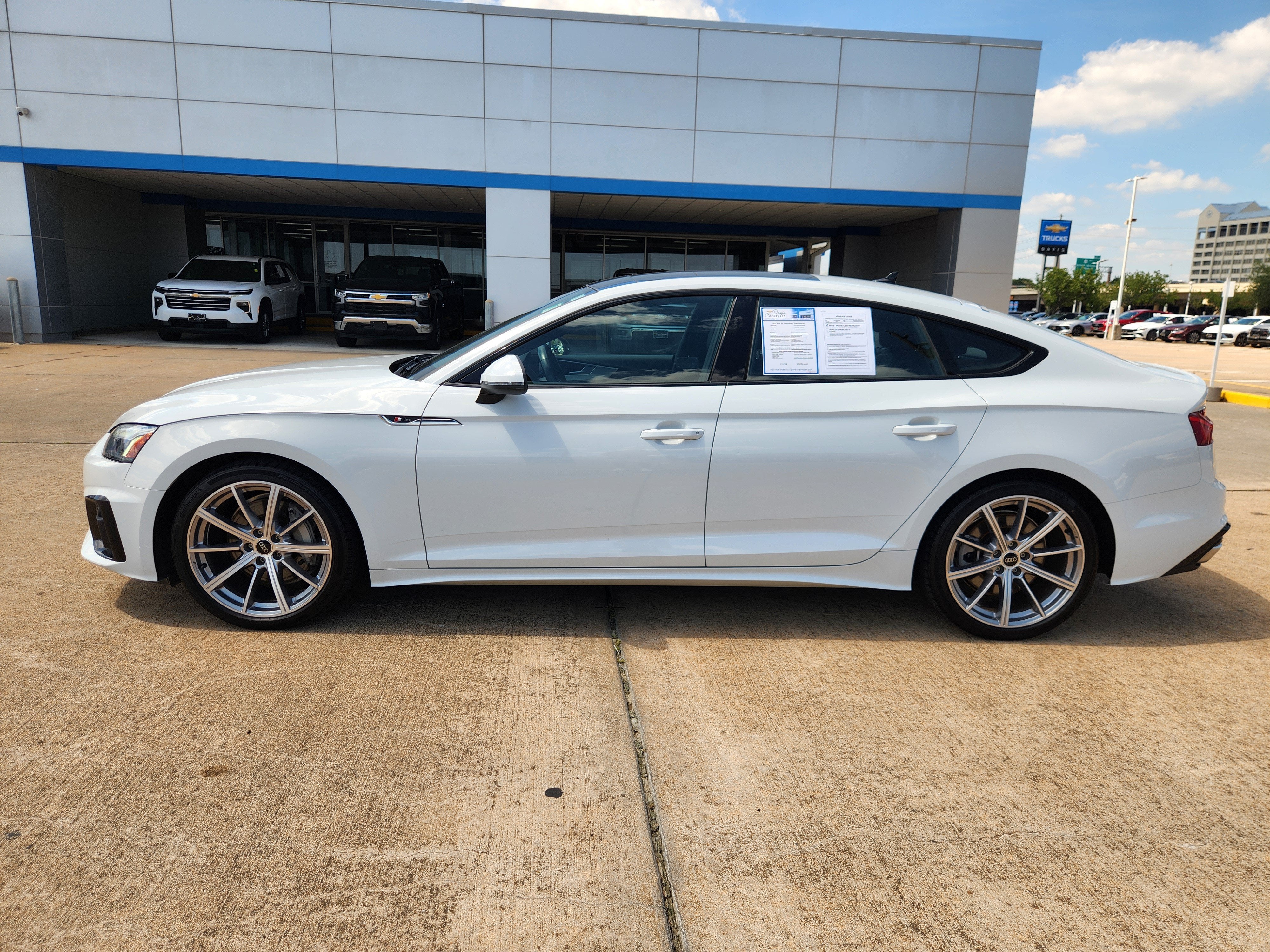 2025 Audi A5 Sportback S line Premium