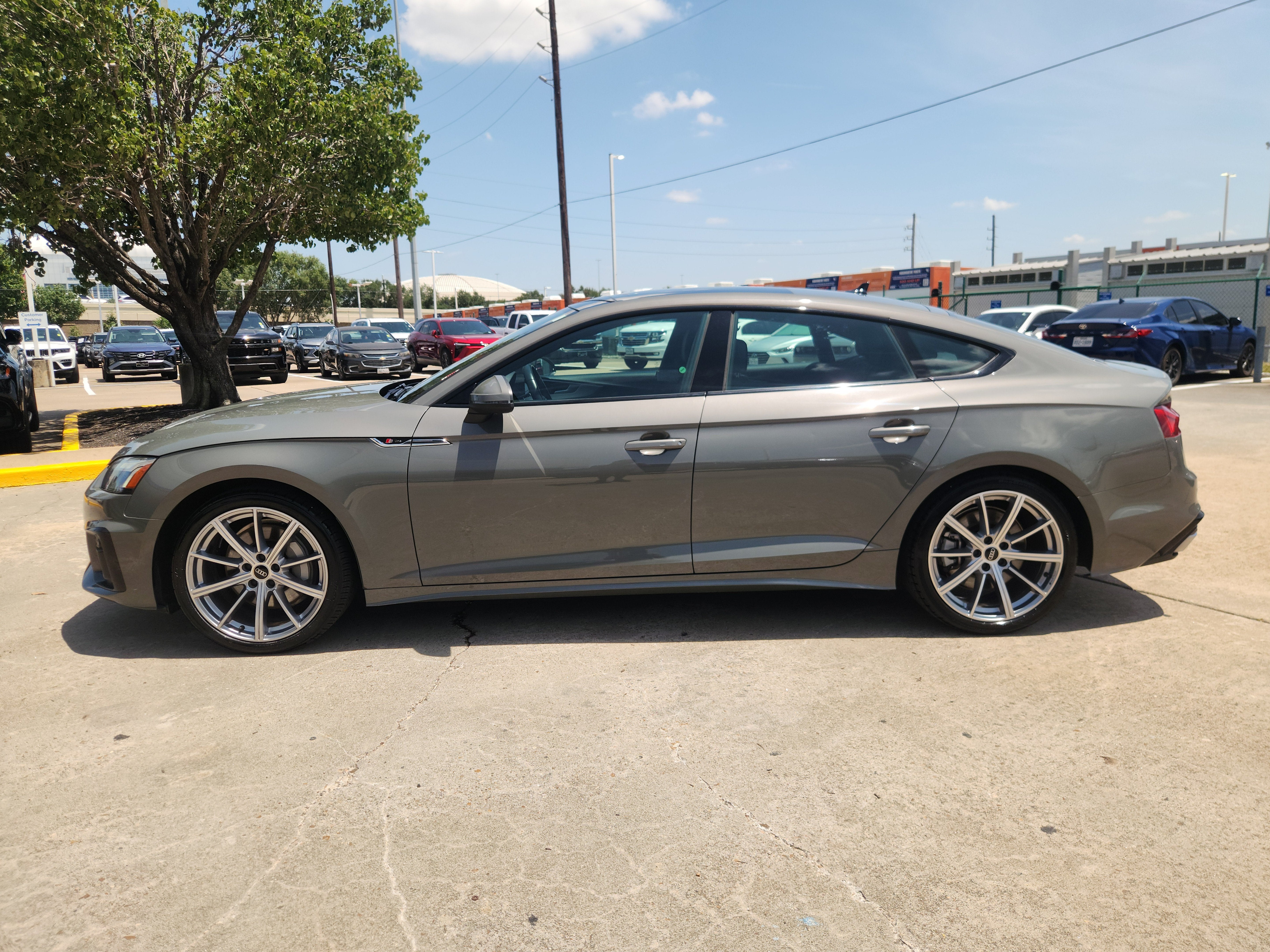 2025 Audi A5 Sportback S line Premium