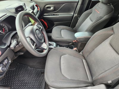 2023 Jeep Renegade Trailhawk