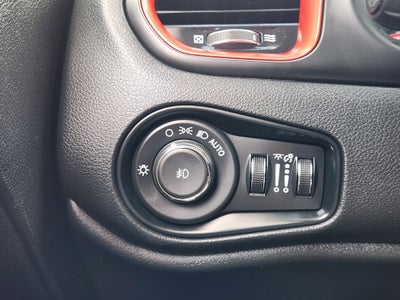 2023 Jeep Renegade Trailhawk