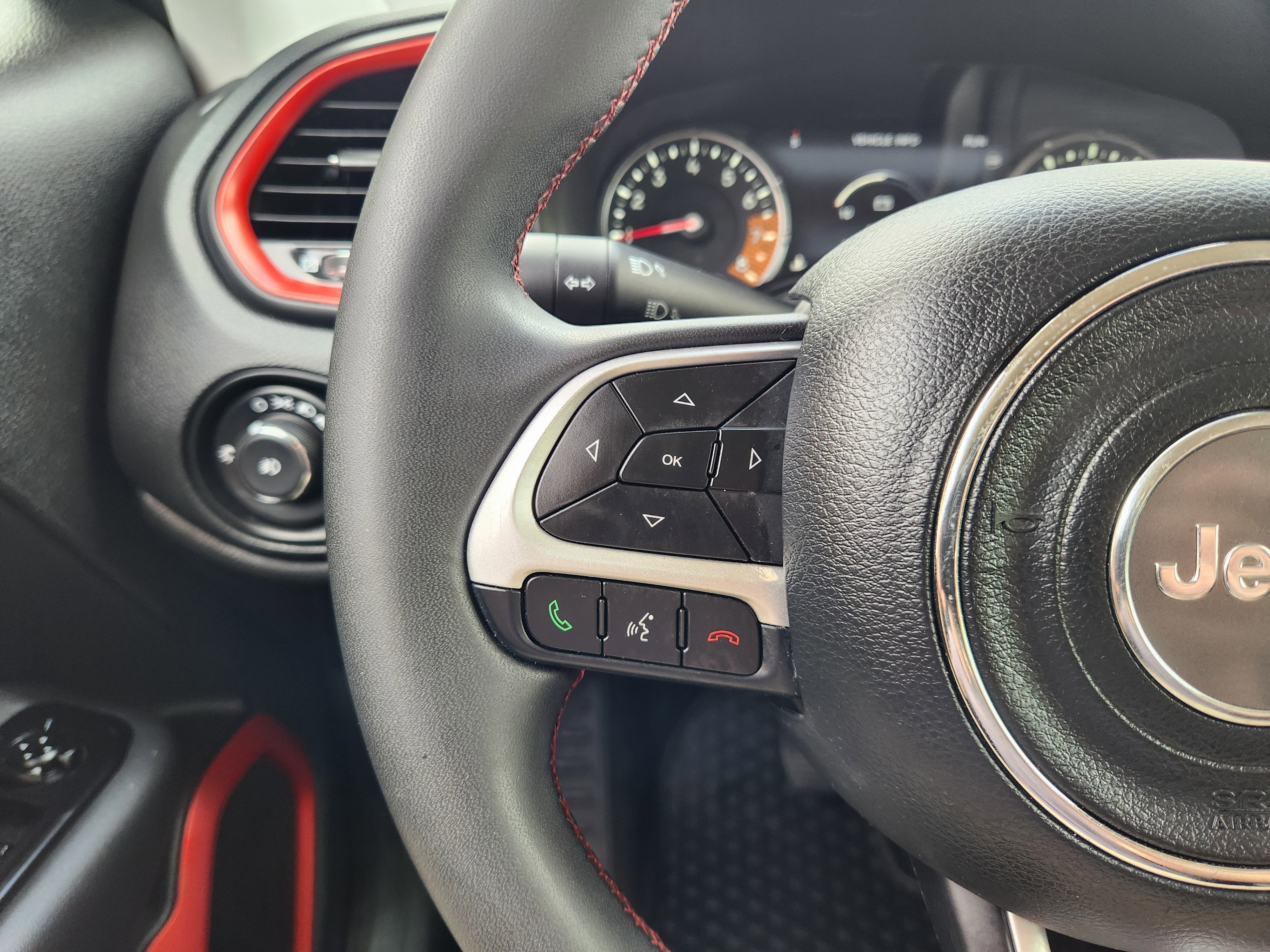 2023 Jeep Renegade Trailhawk