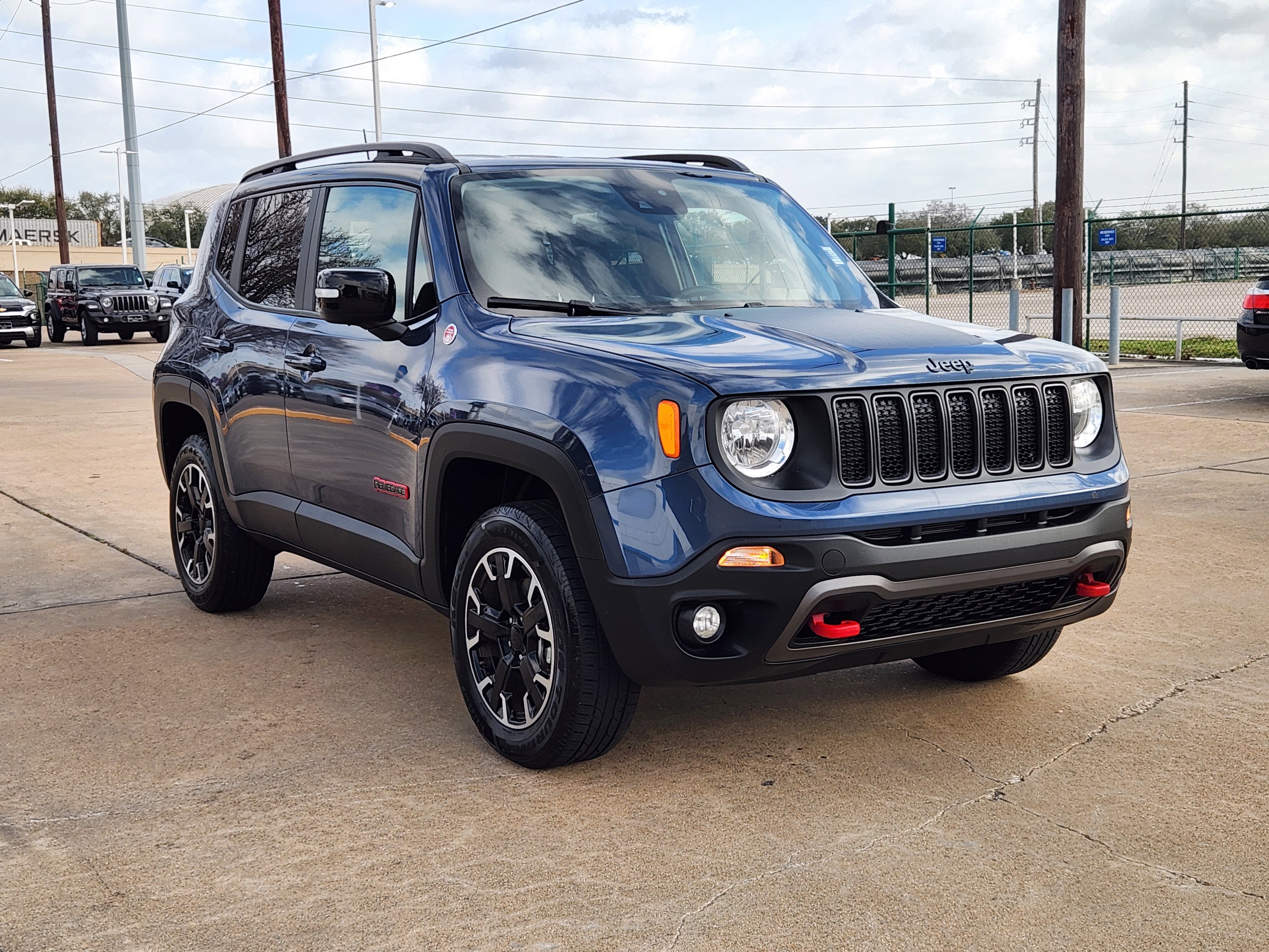 2023 Jeep Renegade Trailhawk